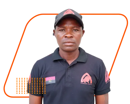 Vigilante da Akassia Segurança Privada em Angola no posto do Sequele