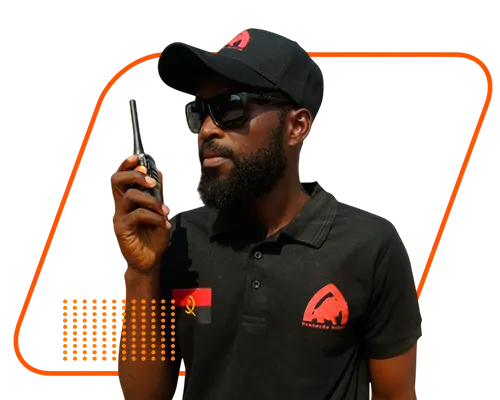 Vigilante da Akassia Segurança Privada em Angola no posto da Anyconnect